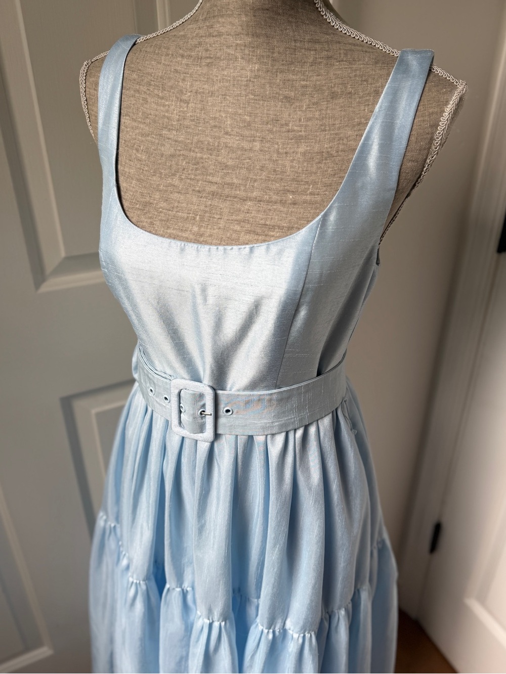 Hutch Alice Belted Tiered Blue Midi Dress Size 8 - Picture 2 of 5